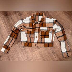 Cropped Plaid Shacket Jacket in Brown and Cream